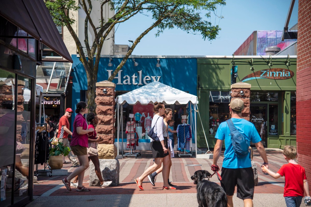 Gov. Phil Scott says he’ll give Burlington a plan to tackle safety challenges